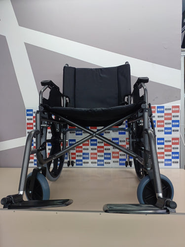 QUIRUMED Silla de ruedas, ANCHO ESPECIAL 56 CM UTILES, plegable, Acero, Acolchado extraíble, asiento amplio, Fácil plegado, Reposabrazos extraíbles, Para mayores, Para minusválidos